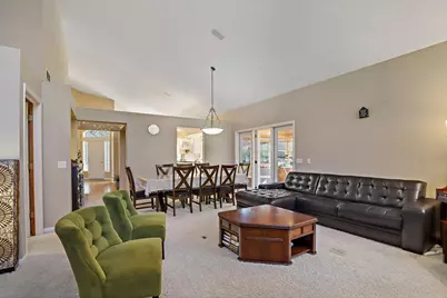 513 Wildflower, Burnsville, MN 55306 - Photo 16