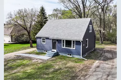 2115 E River Road NE, Rochester, MN 55906 - Photo 2