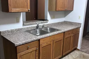 1421 Lake Ave NW, Willmar, MN 56201 - Photo 2