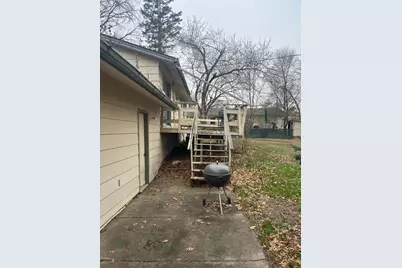 233 104th Avenue NW, Coon Rapids, MN 55448 - Photo 6