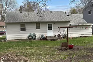 406 Williams St, Marshall, MN 56258 - Photo 8