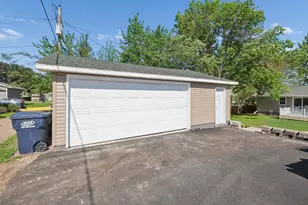 820 7th Ave E, Shakopee, MN 55379 - Photo 24