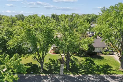 820 7th Avenue E, Shakopee, MN 55379 - Photo 26