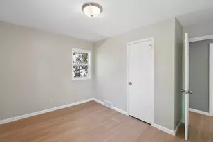 820 7th Ave E, Shakopee, MN 55379 - Photo 10