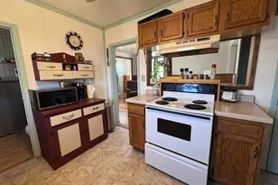 212 S 10th St, Virginia, MN 55792 - Photo 10