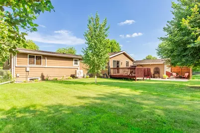 196 Hillcrest Avenue, Spicer, MN 56288 - Photo 2