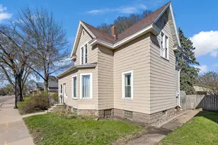 1312 George St, La Crosse, WI 54603 - Photo 1