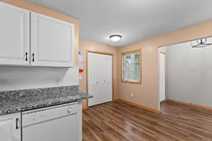 5208 Deerfield Ln SE, Prior Lake, MN 55372 - Photo 10