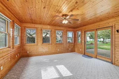 213 Foxborough Lane, Le Sueur, MN 56058 - Photo 14