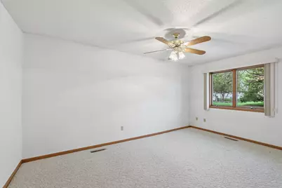 213 Foxborough Lane, Le Sueur, MN 56058 - Photo 20