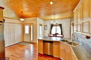 713 Thomas Dr NE, Alexandria, MN 56308 - Photo 4