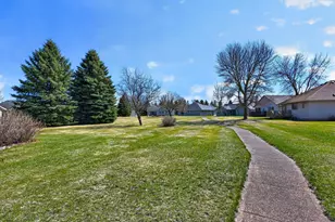 1288 Westbrook Cir, Alexandria, MN 56308 - Photo 40