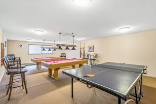 1601 N Innsbruck Dr, Fridley, MN 55432 - Photo 8