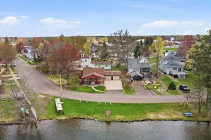 216 Lake St, Amery, WI 54001 - Photo 10