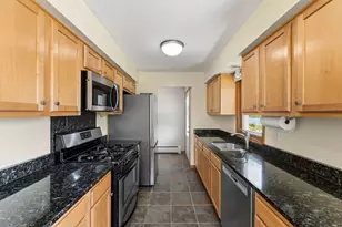 2905 Townview Ave NE, Saint Anthony, MN 55418 - Photo 4
