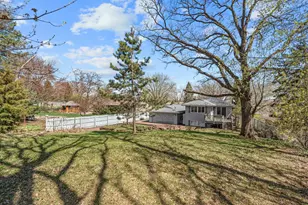 13213 Ferris Ave, Apple Valley, MN 55124 - Photo 48