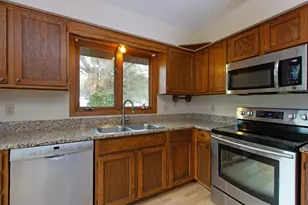5986 Pheasant Dr, Shoreview, MN 55126 - Photo 16