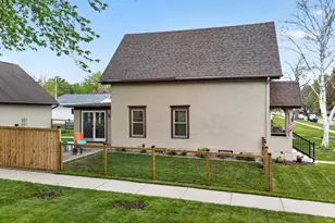 601 N High St, Lake City, MN 55041 - Photo 36