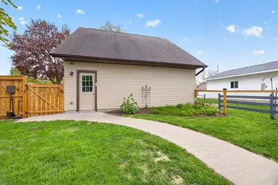 601 N High Street, Lake City, MN 55041 - Photo 32