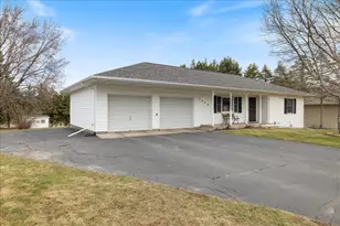 1309 Kenneth Dr, Cloquet, MN 55720 - Photo 2