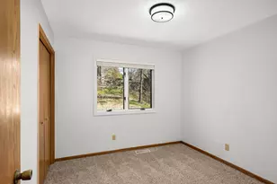 2916 Frank St, Maplewood, MN 55109 - Photo 14