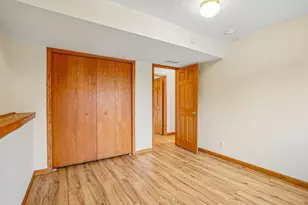 7877 18th St N, Oakdale, MN 55128 - Photo 34