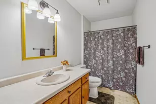 7877 18th St N, Oakdale, MN 55128 - Photo 28