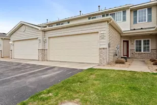 1520 Praha St SE, New Prague, MN 56071 - Photo 2