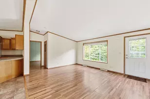 505 Park Ave, Cloquet, MN 55720 - Photo 2