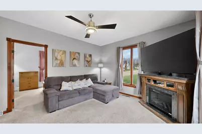 240 Main Street W, Elgin, MN 55932 - Photo 28