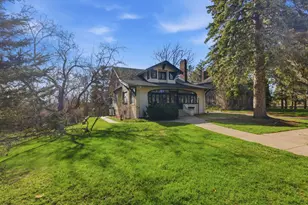 721 N 3rd St, Brainerd, MN 56401 - Photo 2