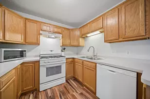 206 E Orchard St, Belle Plaine, MN 56011 - Photo 14