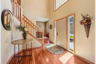 3489 Wolfberry Court, Eagan, MN 55123 - Photo 4