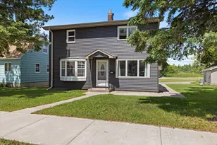 602 8th St NW, Chisholm, MN 55719 - Photo 16