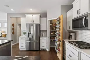 6911 Alvarado Ln N, Maple Grove, MN 55311 - Photo 14