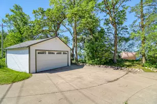 1812 E Shore Dr, Detroit Lakes, MN 56501 - Photo 124