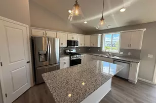 1564 Meadows Dr NE, East Bethel, MN 55011 - Photo 4