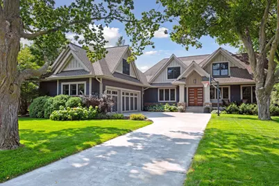 154 Babcock Lane, Wayzata, MN 55391 - Photo 1