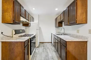 1529 Greenwood Ct N, Eagan, MN 55122 - Photo 20
