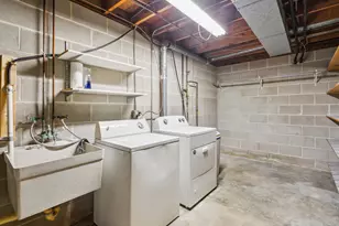 1529 Greenwood Ct N, Eagan, MN 55122 - Photo 34