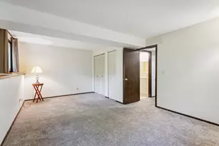 1529 Greenwood Ct N, Eagan, MN 55122 - Photo 32