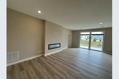 17714 Everest Avenue, Lakeville, MN 55044 - Photo 6
