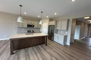 17714 Everest Ave, Lakeville, MN 55044 - Photo 8