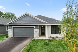 17721 Everest Ave, Lakeville, MN 55044 - Photo 2