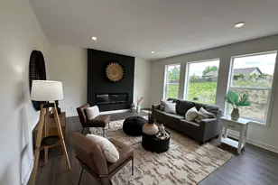 5956 Upper 179th St W, Lakeville, MN 55044 - Photo 2
