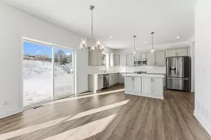 5956 Upper 179th St W, Lakeville, MN 55044 - Photo 6