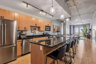 212 N 1st St, Minneapolis, MN 55401 - Photo 10