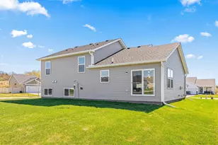 1137 Meadow Ln, Waconia, MN 55387 - Photo 26