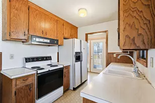 1249 Gary Dr, Saint Paul Park, MN 55071 - Photo 6