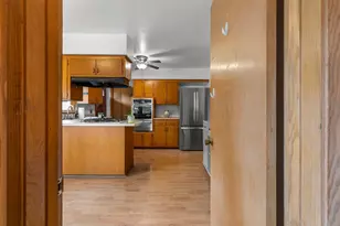 1246 Hewitt Ave, Saint Paul, MN 55104 - Photo 14